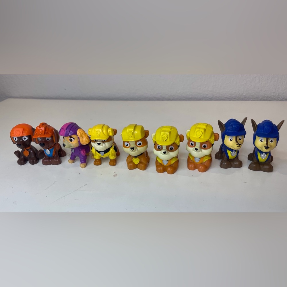 Paw‎ Patrol Lot of 9 Action Mini Figures